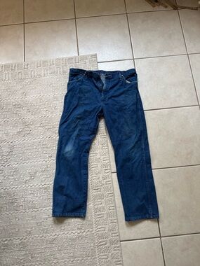 Wrangler Dark Blue Men's Straight-Leg Jeans